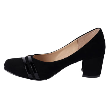 Zapatilla Cerrada Fratello Color Negro Para Mujer 2482